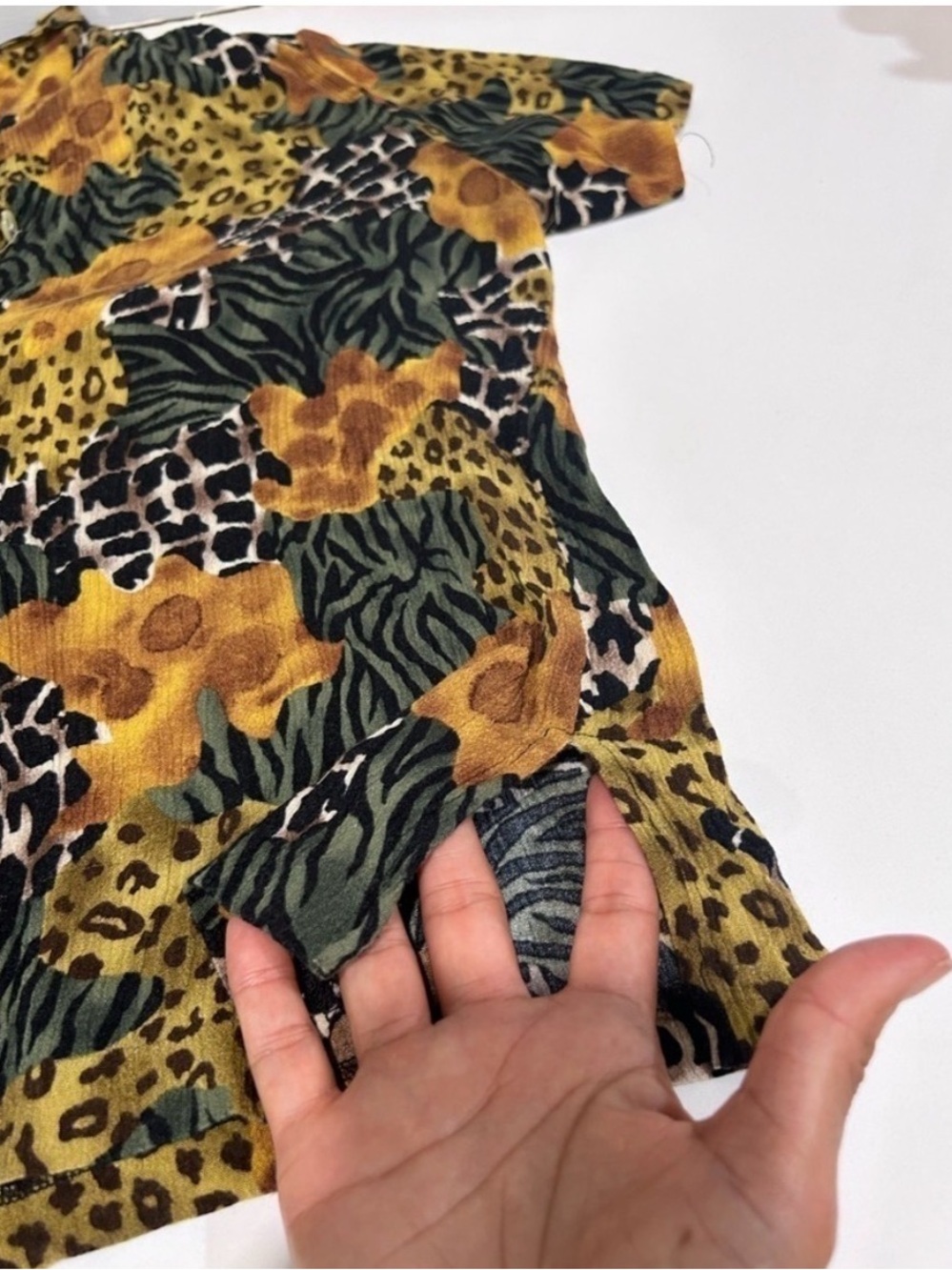 Requirements Leopard & Floral Short Sleeve Button-Down Shirt - Black & Brown - Picture 13 of 13